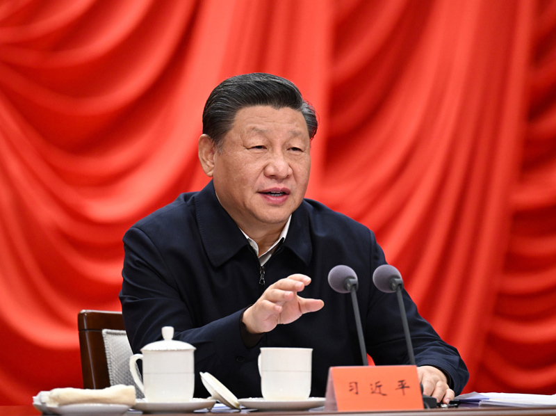 　　1月11日，省部級主要領導干部學習貫徹黨的十九屆六中全會精神專題研討班在中央黨校（國家行政學院）開班。中共中央總書記、國家主席、中央軍委主席習近平在開班式上發(fā)表重要講話。新華社記者 李學仁 攝